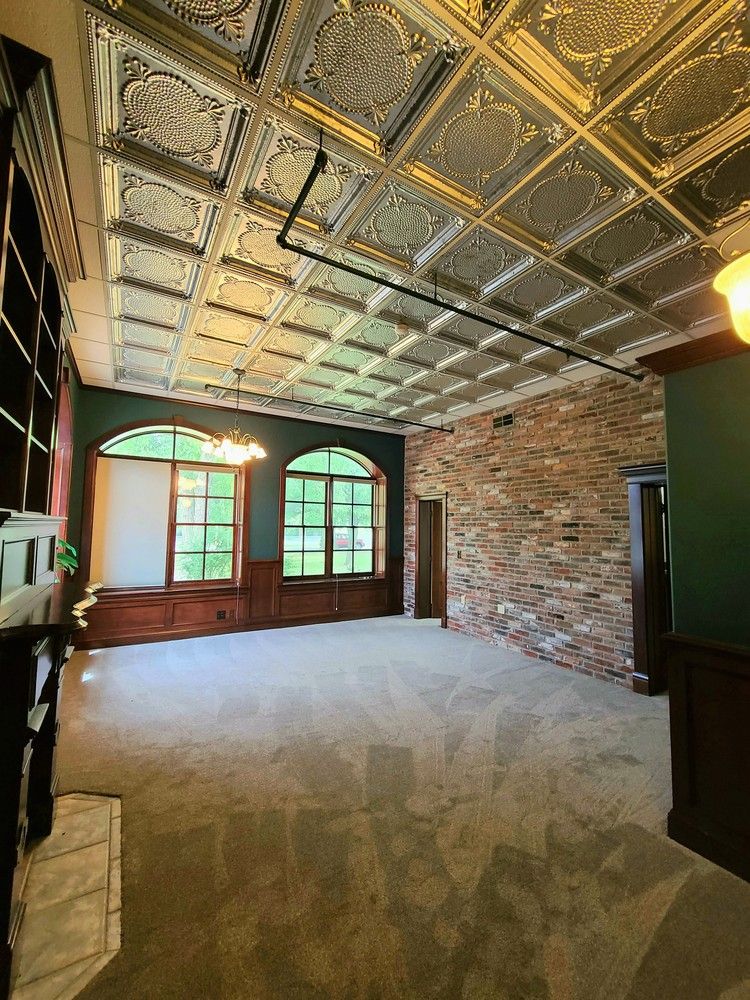 700 E Granite St, Siloam Springs, AR 72761